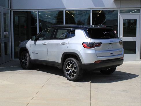 New 2026 Jeep Compass Limited AWD/4WD image 8
