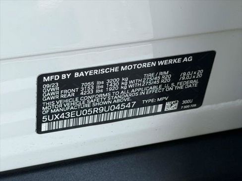 Used 2024 BMW X5 xDrive50e AWD/4WD image 21