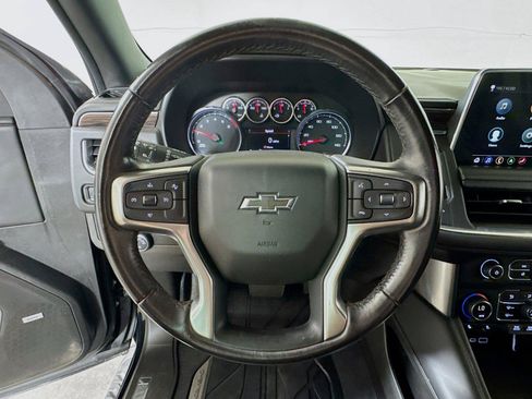 Used 2021 Chevrolet Tahoe Z71 w/ Rear Media and Nav Package AWD/4WD image 9