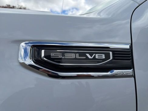 Used 2023 GMC Sierra 1500 SLT w/ SLT Premium Package image 11