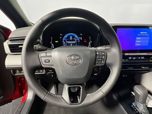 New 2026 Toyota Camry SE image 17