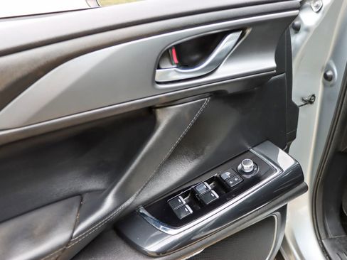 Used 2016 MAZDA CX-9 Touring image 15