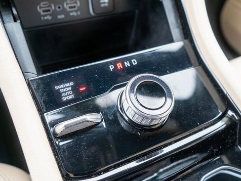 Used 2023 Jeep Grand Cherokee Limited AWD/4WD image 35