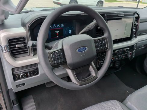 New 2026 Ford F250 XLT w/ XLT Premium Package AWD/4WD image 14