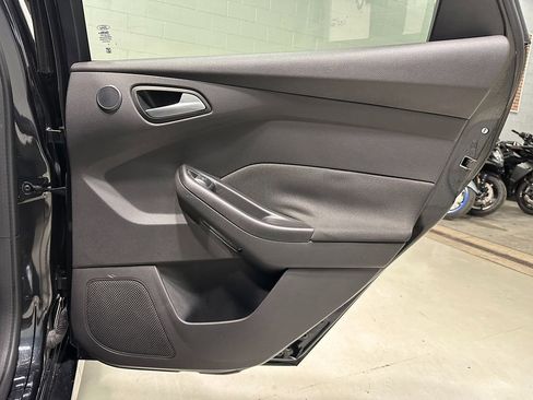 Used 2013 Ford Focus ST image 15