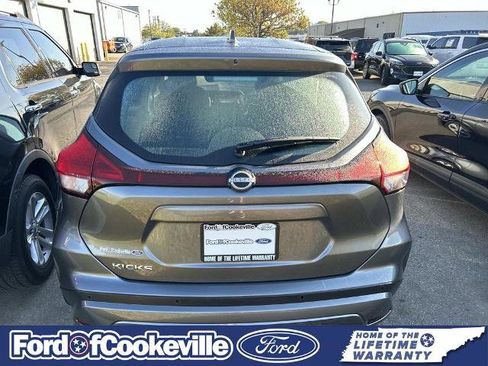 Used 2024 Nissan Kicks S FWD image 4
