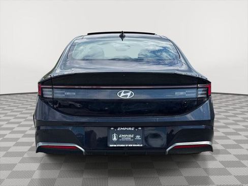 Used 2024 Hyundai Sonata SEL w/ Convenience Package FWD image 5