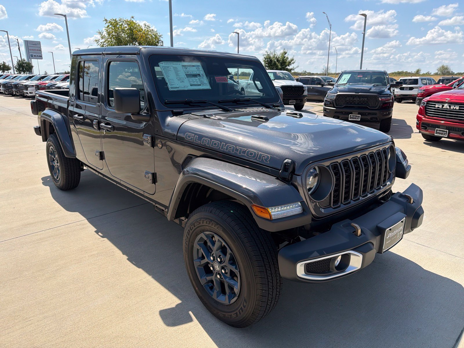 New 2026 Jeep Gladiator Sport AWD/4WD image 7