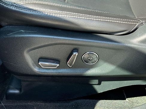 Used 2018 Ford Explorer Limited w/ Equipment Group 301A image 14