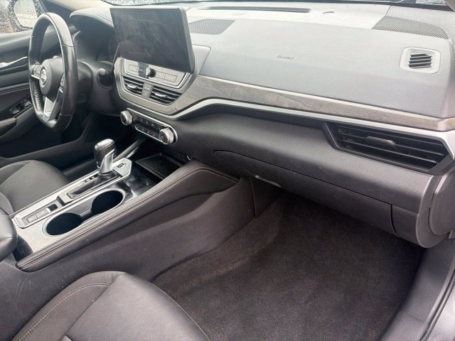 Used 2023 Nissan Altima 2.5 SV w/ SV Premium Package FWD image 22