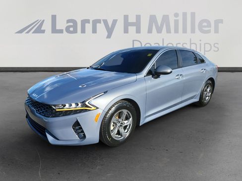 Used 2023 Kia K5 LXS image 1