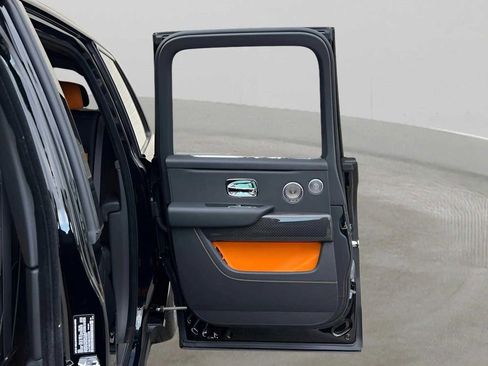 Certified 2024 Rolls-Royce Cullinan Black Badge w/ Driver's Package image 18