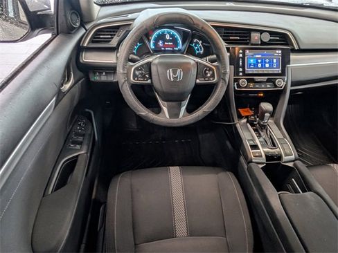 Used 2018 Honda Civic EX image 8