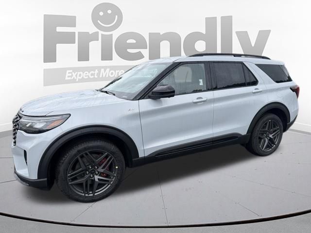 Used 2026 Ford Explorer ST-Line w/ ST-Line Street Pack AWD/4WD image 2