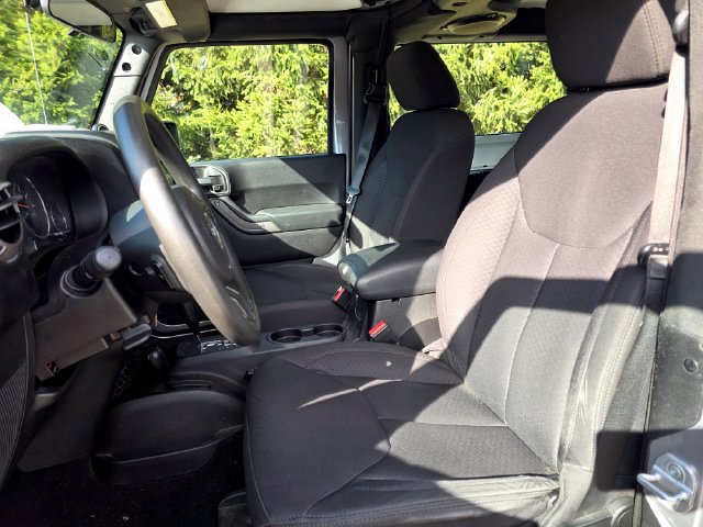 Used 2013 Jeep Wrangler Sport AWD/4WD image 7