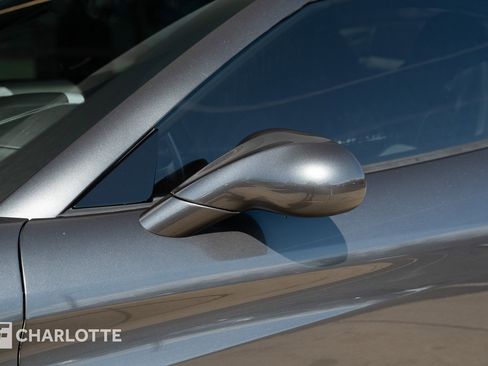 Used 2016 Ferrari California T image 9