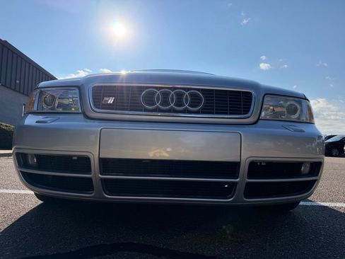 Used 2001 Audi S4 Sedan AWD/4WD image 9