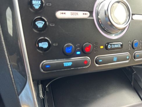 Used 2017 Ford Explorer Limited w/ Equipment Group 301A image 24