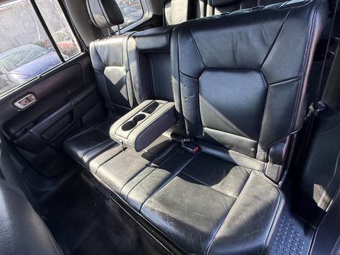 Used 2015 Honda Pilot Touring image 30