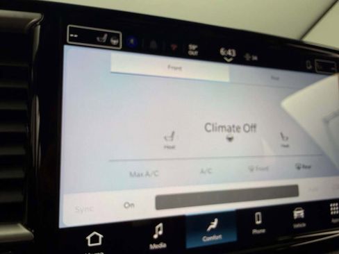 New 2026 Chrysler Pacifica Select image 33