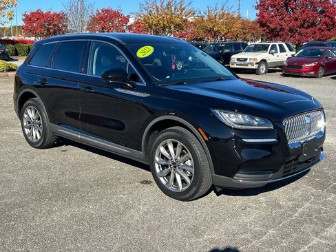 Used 2022 Lincoln Corsair AWD w/ Premium Package image 7