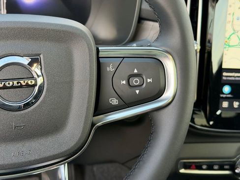 Certified 2023 Volvo C40 P8 Recharge Ultimate w/ Protection Package Premier image 26