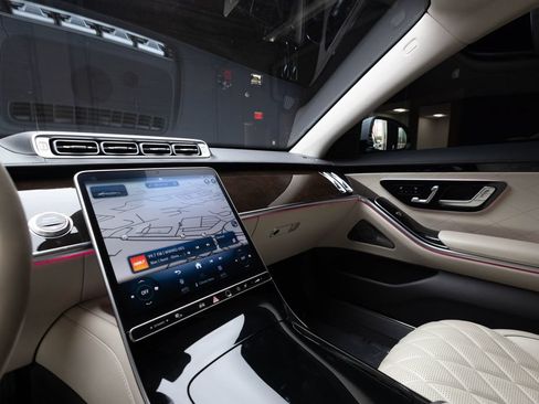 Used 2022 Mercedes-Benz S 580 4MATIC Sedan image 36