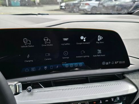 New 2026 Cadillac Optiq Luxury 2 AWD/4WD image 38