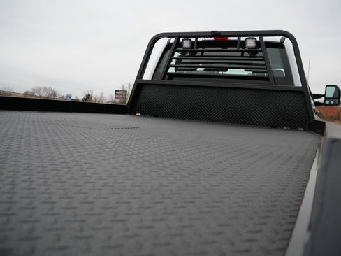 Used 2022 Ford F450 XL w/ Power Equipment Group image 7