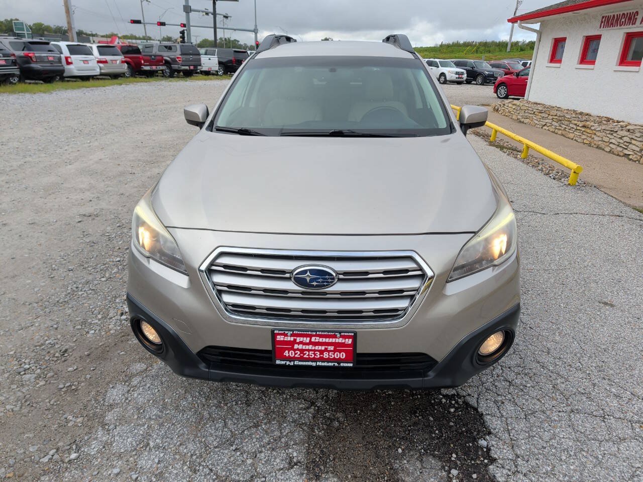 Used 2017 Subaru Outback 2.5i Premium AWD/4WD image 8