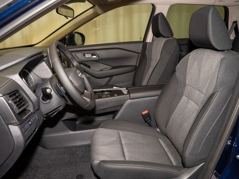 New 2026 Nissan Rogue SV image 12