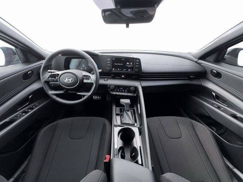 New 2026 Hyundai Elantra SEL Sport Premium FWD image 13