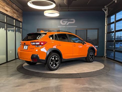Used 2019 Subaru Crosstrek 2.0i Premium AWD/4WD image 3