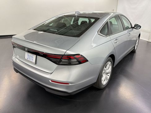 New 2026 Honda Accord LX image 9