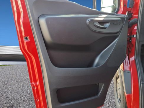New 2025 Mercedes-Benz Sprinter 2500 image 23