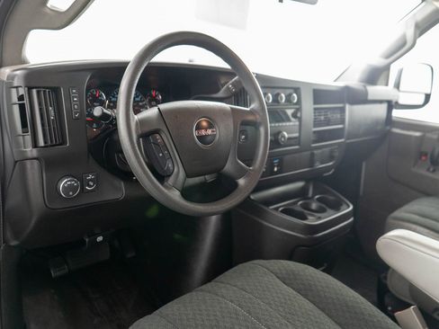 Used 2024 GMC Savana 2500 w/ Driver Convenience Package image 12
