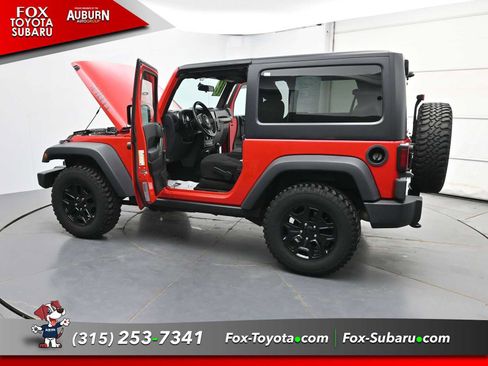 Used 2018 Jeep Wrangler Sport AWD/4WD image 37