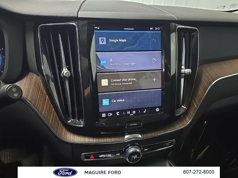 Used 2023 Volvo XC60 B5 Plus w/ Climate Package AWD/4WD image 28