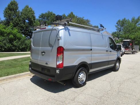 Used 2021 Ford Transit 250 Low Roof AWD image 17