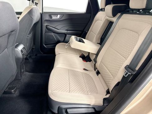 Used 2021 Ford Escape SE w/ Convenience Package image 36