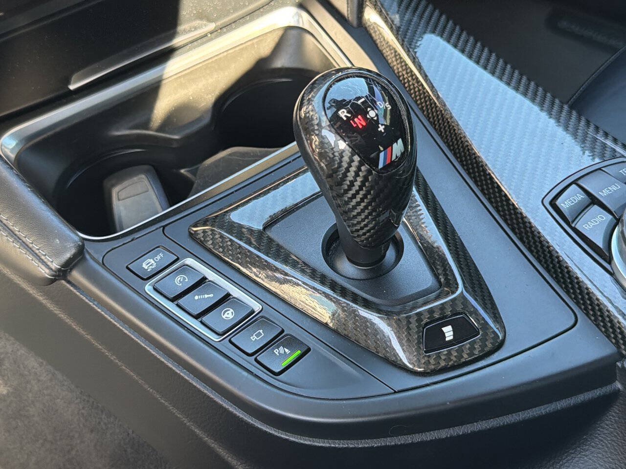 Used 2015 BMW M4 Coupe RWD image 30