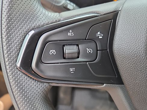 Used 2024 Chevrolet TrailBlazer LS w/ LS Convenience Package AWD/4WD image 28