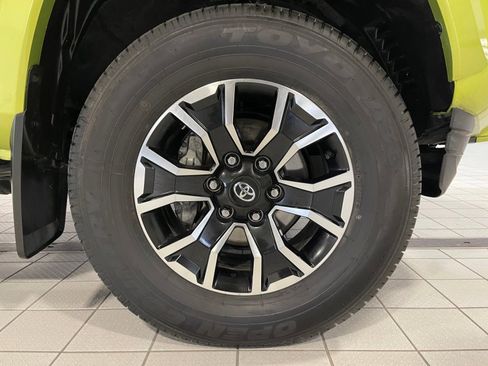 Used 2023 Toyota Tacoma TRD Sport image 16