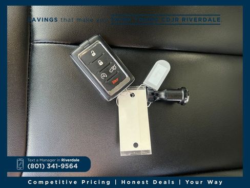 Used 2023 Jeep Grand Cherokee Limited w/ MOPAR Finishing Package image 28