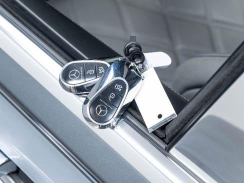 Used 2024 Mercedes-Benz Maybach S 680 4MATIC image 85