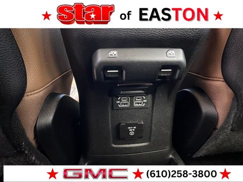 Used 2022 Jeep Wrangler Unlimited Rubicon 4xe w/ Cold Weather Group AWD/4WD image 23