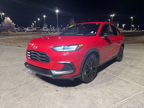 Used 2025 Honda HR-V Sport image 3