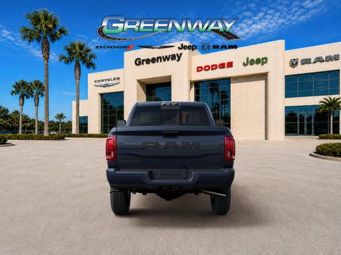 New 2026 RAM 2500 Laramie AWD/4WD image 7