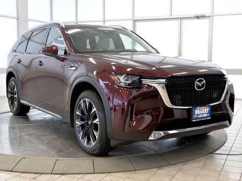 Certified 2025 MAZDA CX-90 Plug-In Hybrid w/ Premium Plus image 2