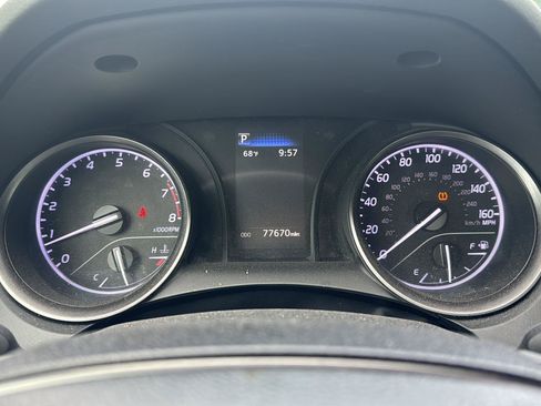 Used 2024 Toyota Camry SE FWD image 14